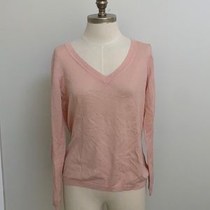 Light peach banana republic v neck long sleeve sweater